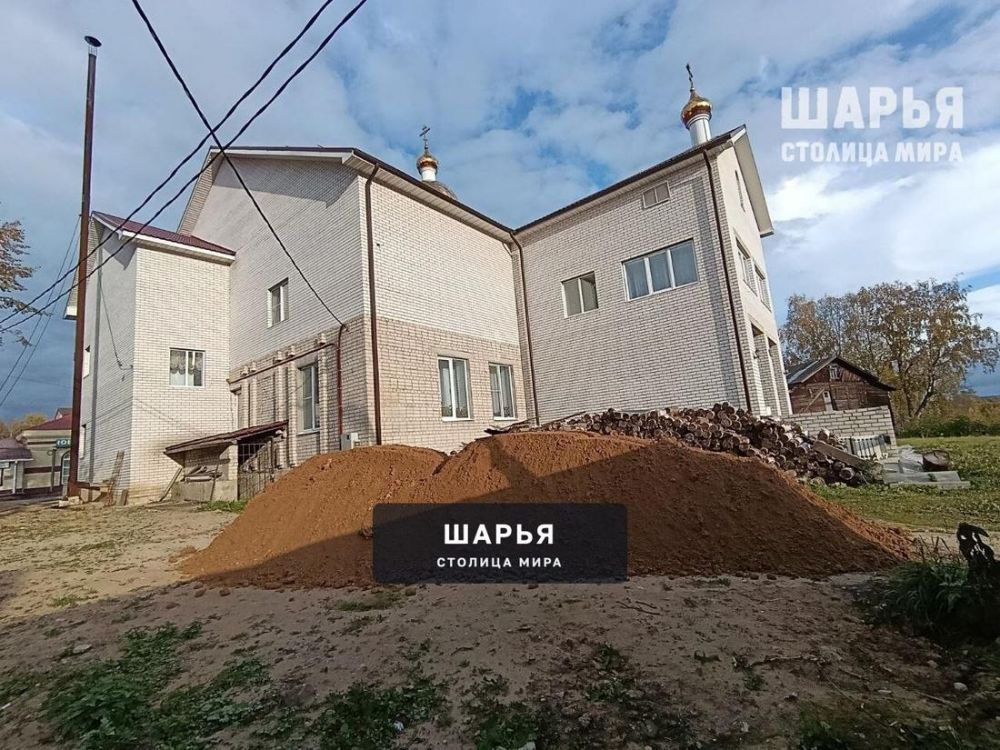 Здание храмового центра: подготовка территории