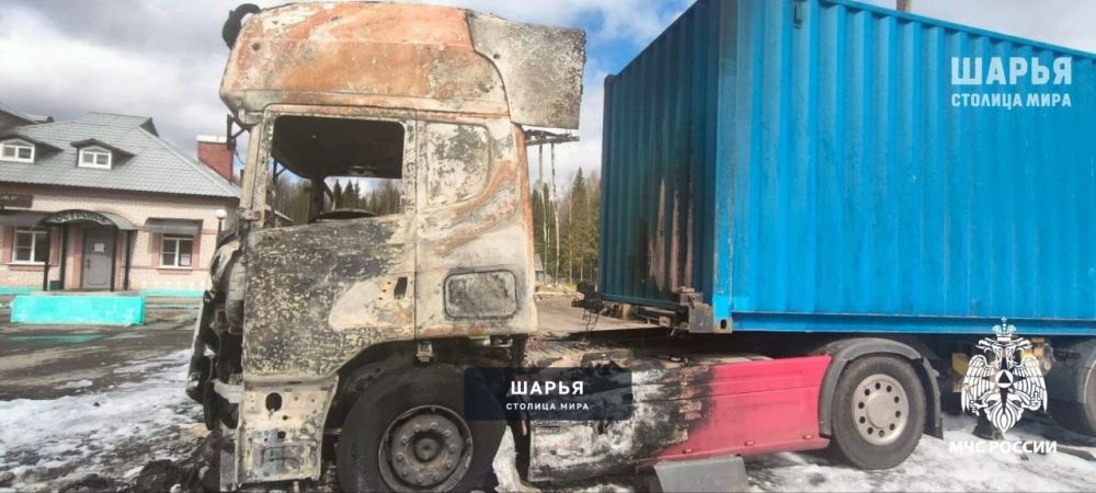 За минувшие сутки пожарные спасатели дважды выезжали на борьбу с огнем — Шарья — фото 2