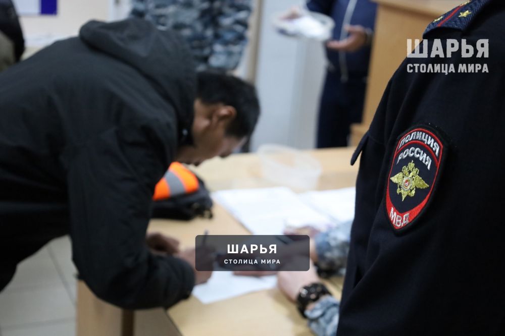 Шарьинские полицейские выявили мигранта-нарушителя — Шарья