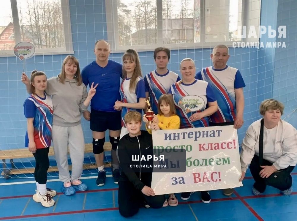 В Шарье разыгран Кубок райкома профсоюза работников образования по волейболу — Шарья — фото 9