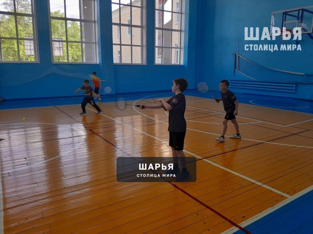 В Шарье в минувшую субботу прошел Открытый юношеский турнир по бадминтону — Шарья — фото 5