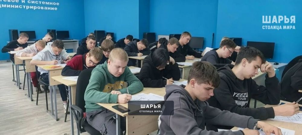 Шарьинцы присоединились к написанию Диктанта Победы — Шарья — фото 4