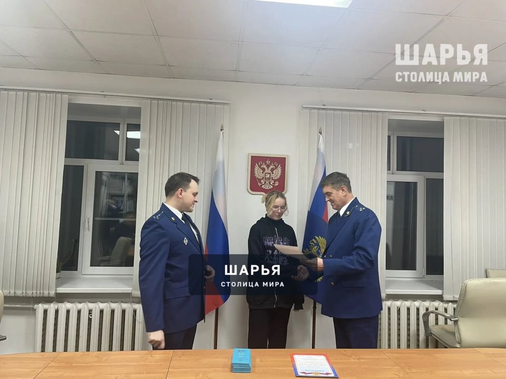 Шарьинские юные художники приняли участие в творческом конкурсе Прокуратуры — Шарья — фото 4