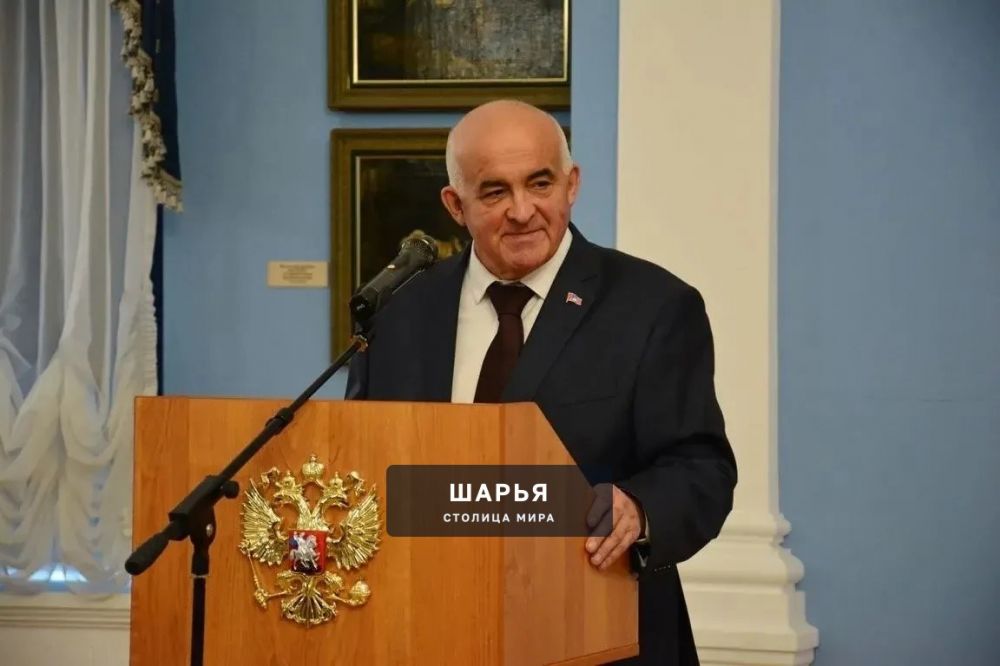 В преддверии праздника губернатор вручил землякам госнаграды — Шарья