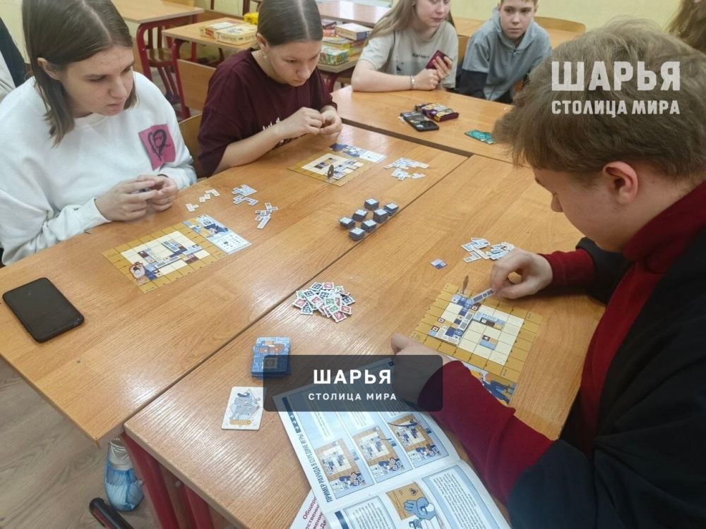 Десятиклассник Шарьи объединяет сверстников при помощи настольных игр — Шарья — фото 4