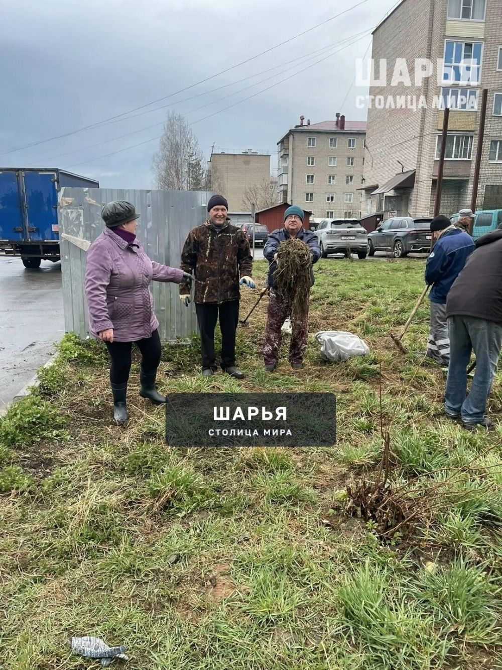 В рамках Всероссийского субботника в Шарье наведен порядок на 30 общественных территориях — Шарья — фото 3
