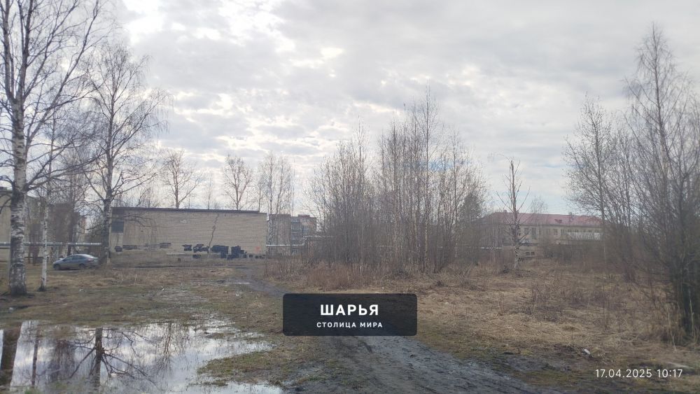 Раньше, когда здесь стояли старые гаражи, все люди "любовались" ими — Шарья — фото 4