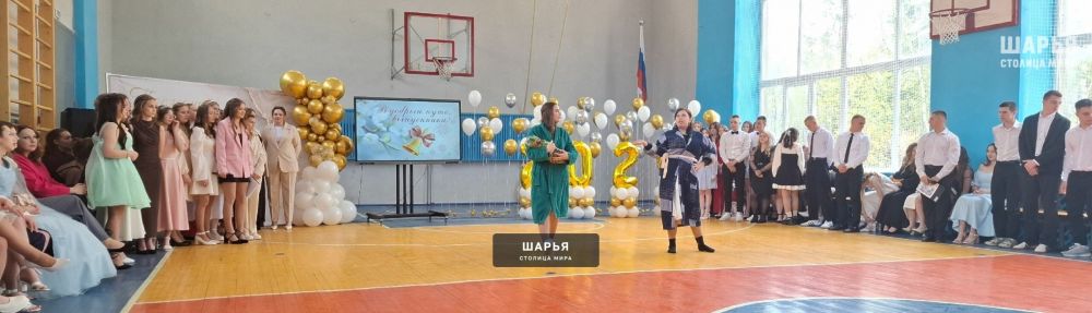 Стартовала череда Последних звонков в школах и сузах — Шарья — фото 9