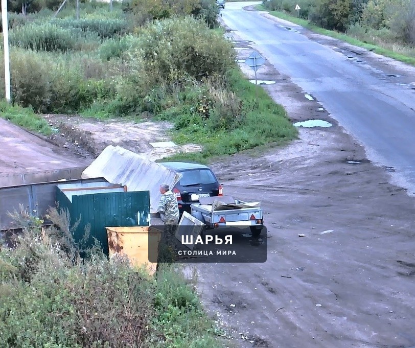 Шарьинцы продолжают захламлять контейнерные площадки — Шарья — фото 4