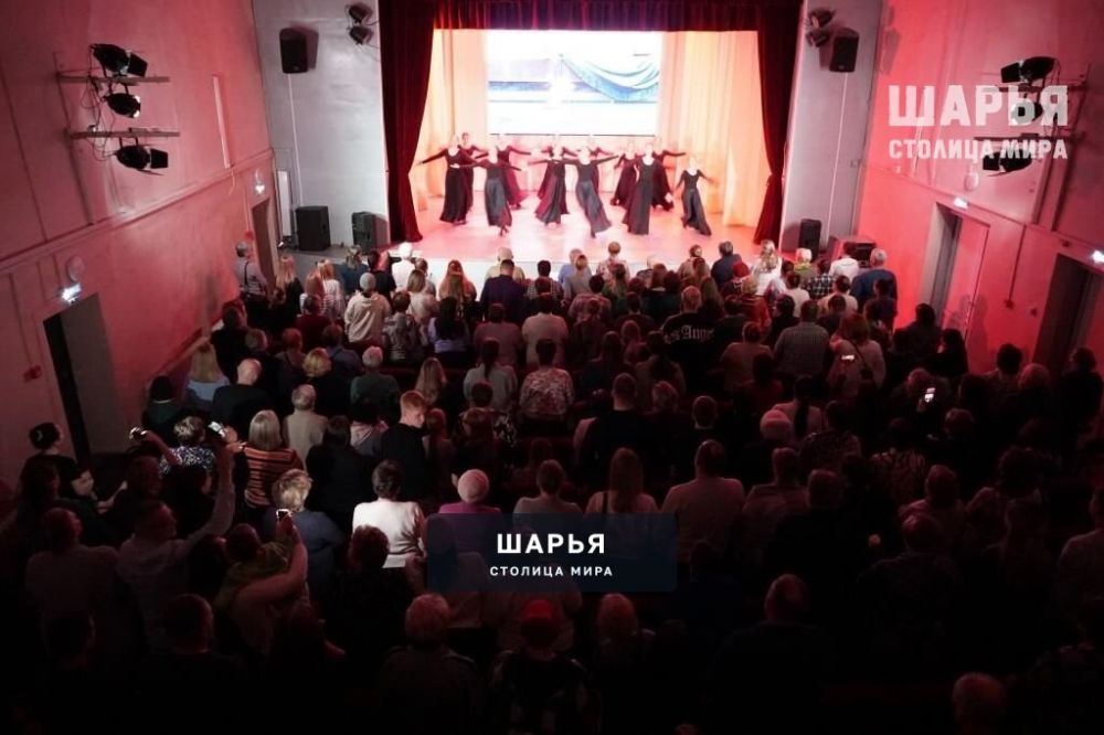 Коллективы Культурно-концертного центра «Ветлужский» пригласили шарьинцев в мир танца — Шарья — фото 4