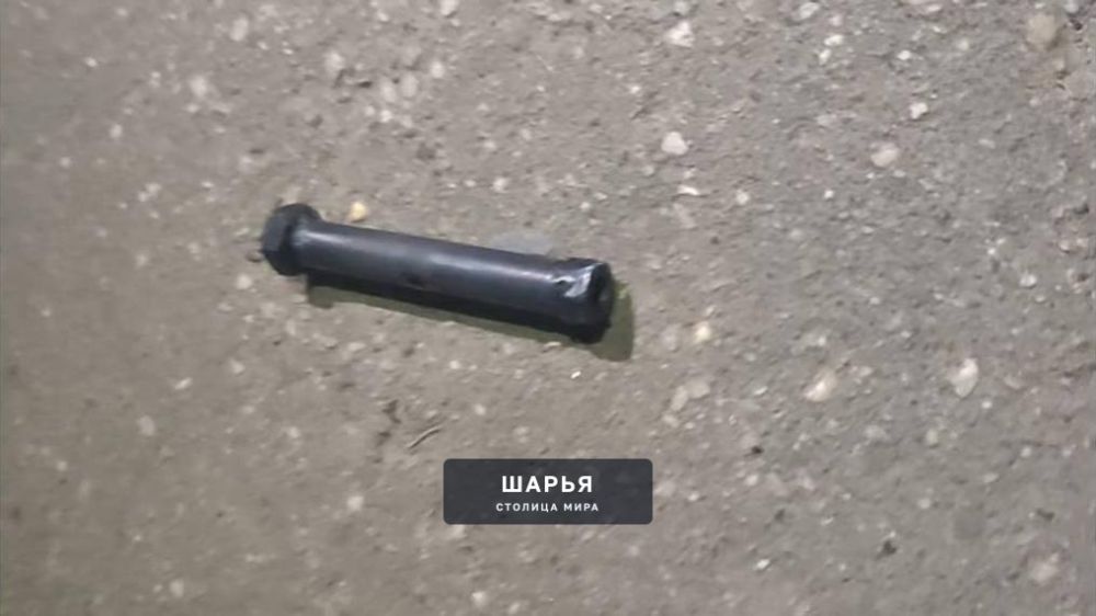 Будьте аккуратны, сообщите всем, кому можете и не подбирайте деньги - мальчику оторвало пальцы — Шарья — фото 3