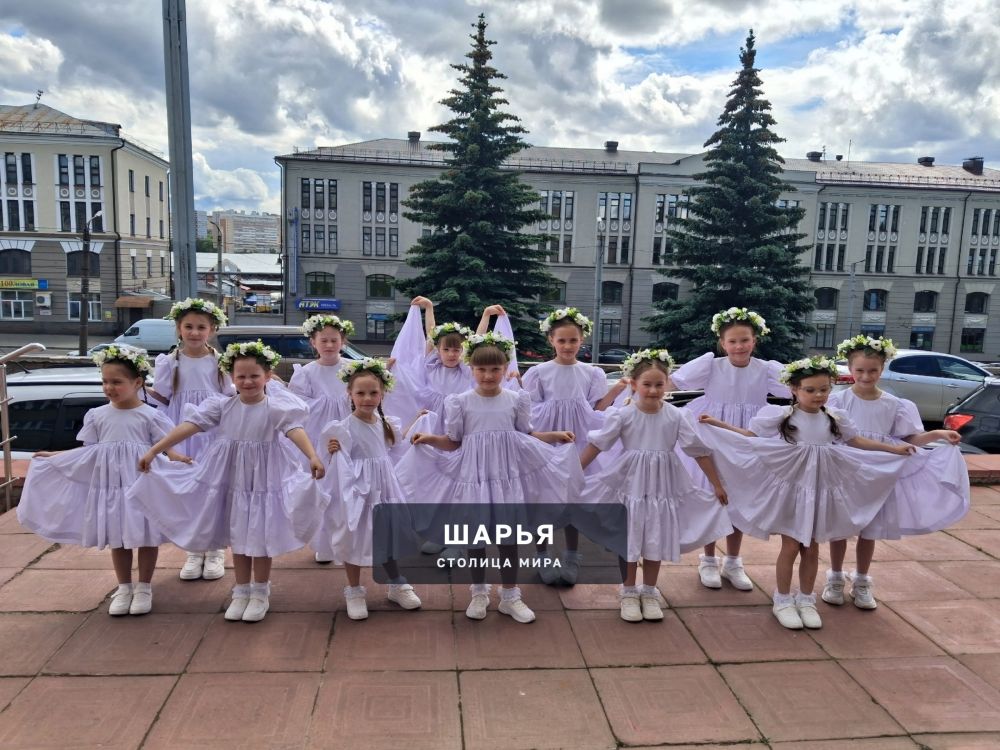 Юные шарьинские танцовщицы приняли участие во всероссийском конкурсе - празднике — Шарья — фото 4