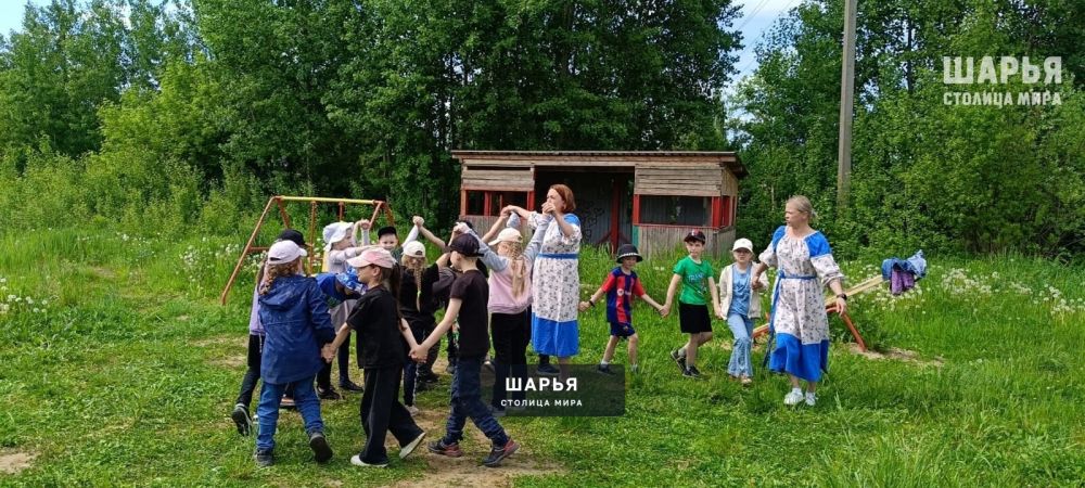 В ТОСе «Октябрьский» прошла детская игровая программа «Раз, два, три, четыре, пять – летом… — Шарья — фото 4