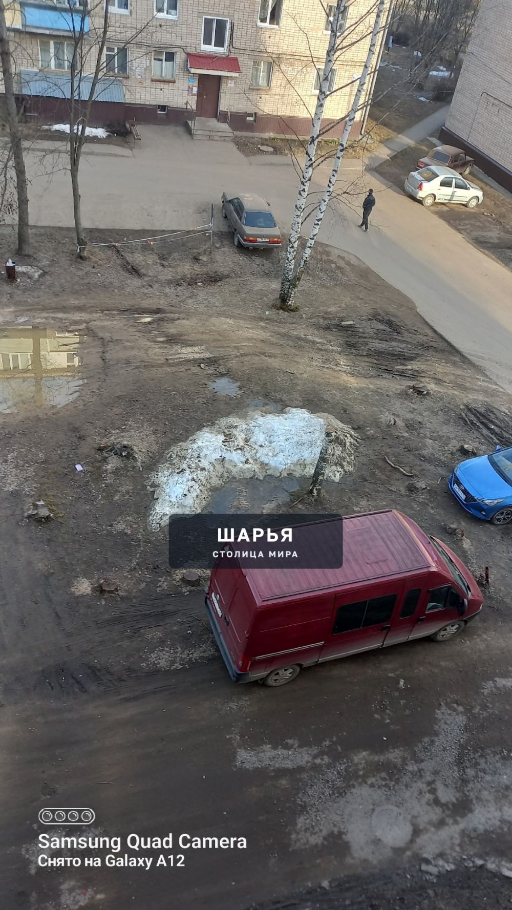 Наша красивая раньше площадка между домами 33 и 35 превратилась в такое состояние — Шарья — фото 5