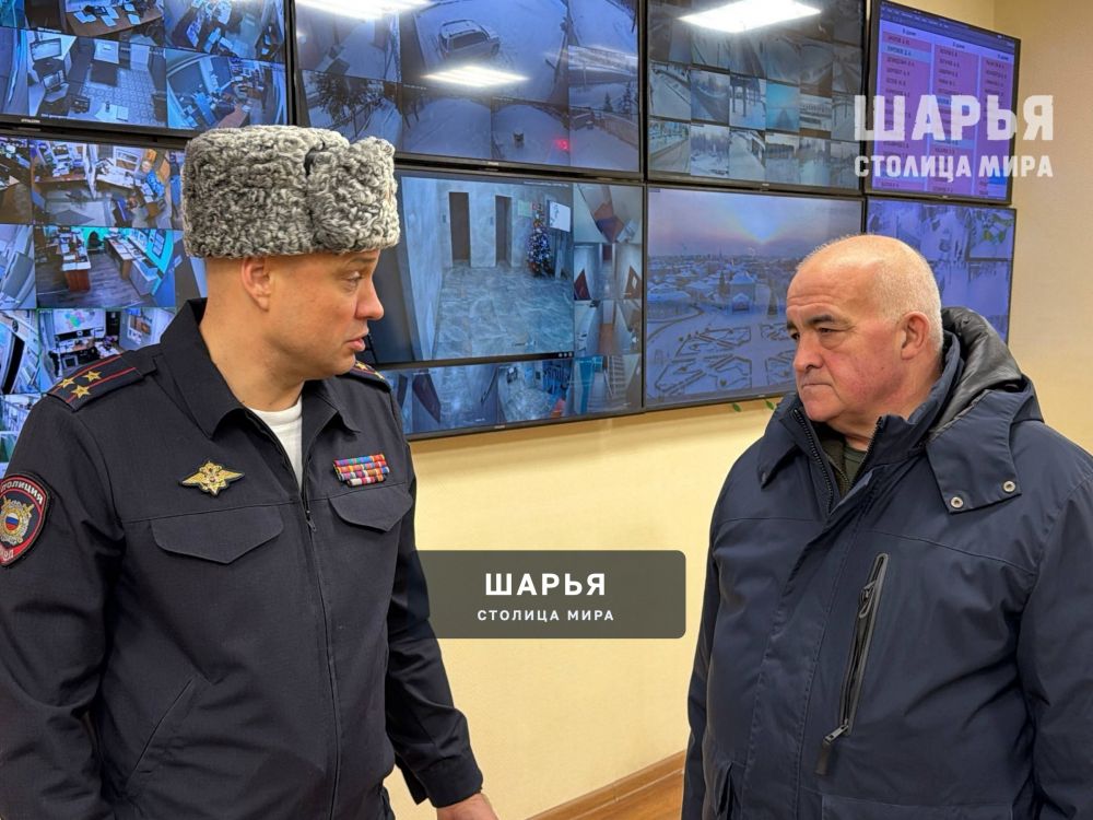 Первое утро нового года губернатор начал с объезда оперативных служб, объектов… — Шарья — фото 6