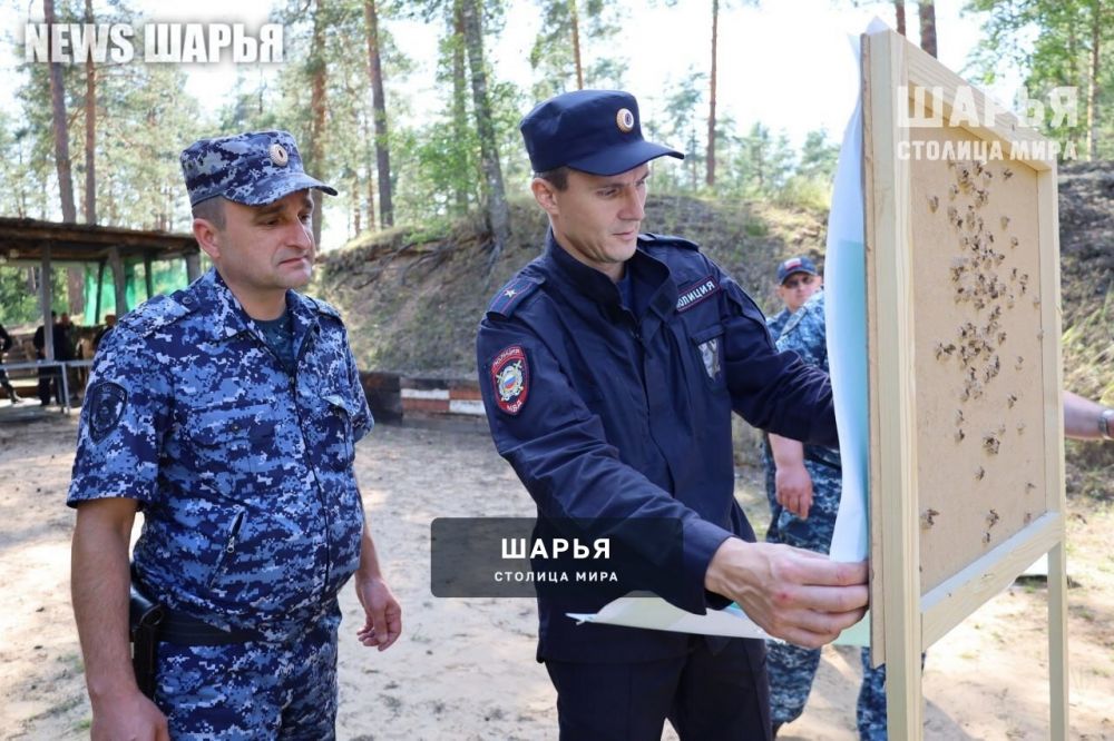 Полицейские усовершенствовали навыки обращения с оружием и знания новых технологий — Шарья — фото 5