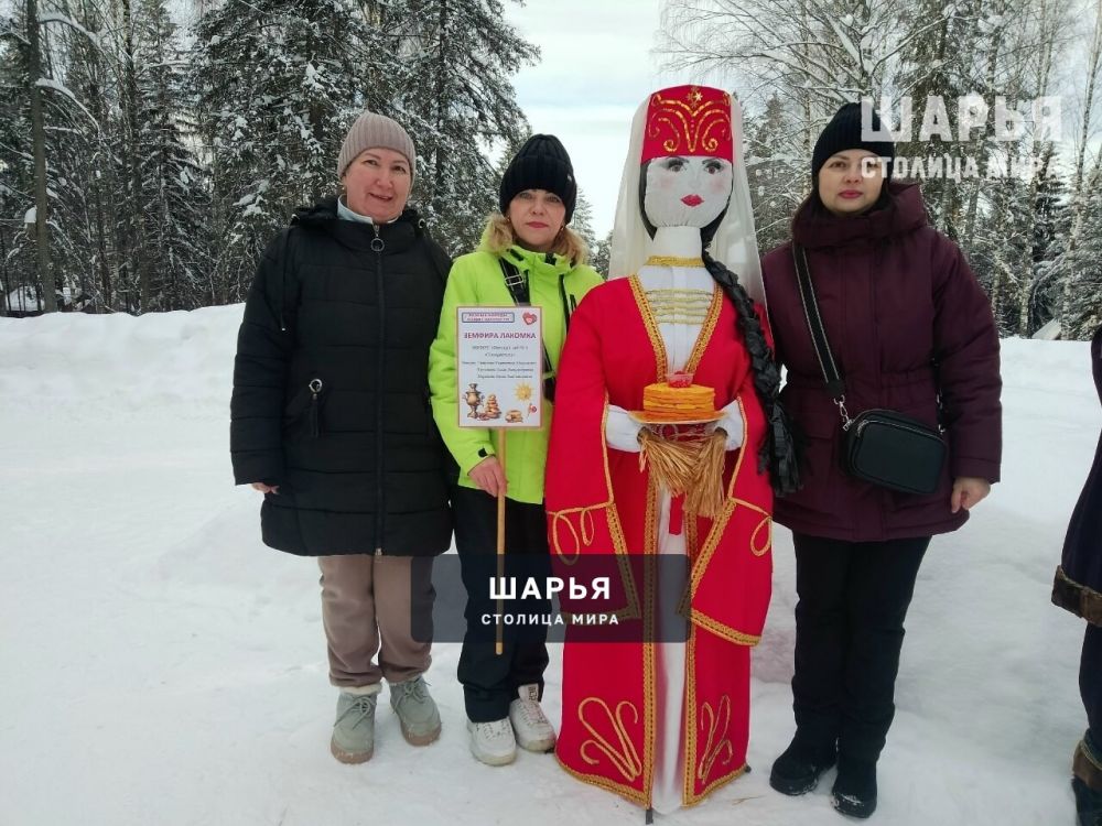 Масленичные куклы объединили народы России в Городском парке Шарьи — Шарья — фото 8