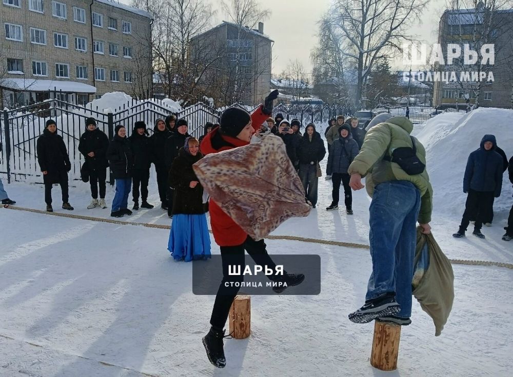В техникуме Шарьи традиционно отметили Масленицу — Шарья — фото 7