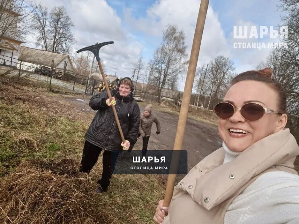 В Шарье и районе жители дружно вышли на субботники — Шарья — фото 4