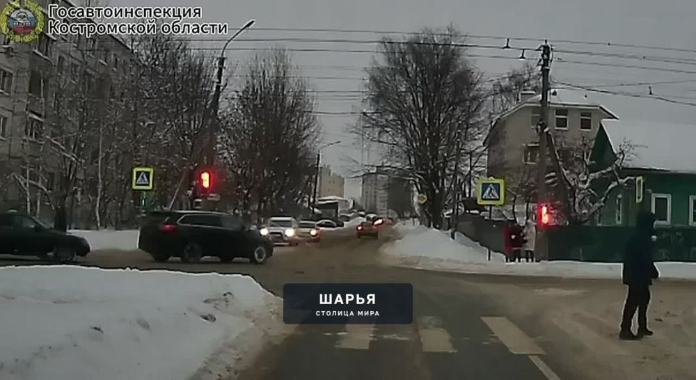 Автоинспекторы остановили пьяного водителя на ул. Центральной в Костроме — Шарья