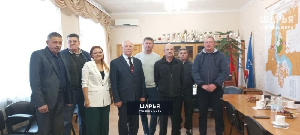 Поздравление с Днём работников дорожного хозяйства от главы Шарьинского района Николая… — Шарья — фото 4