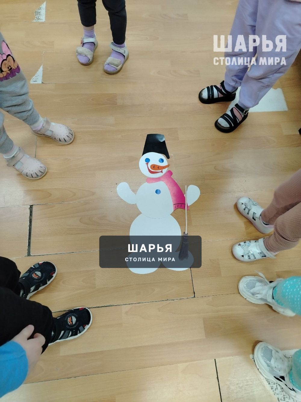 Дошколята Шарьи вновь вспомнили новогодних героев — Шарья — фото 4