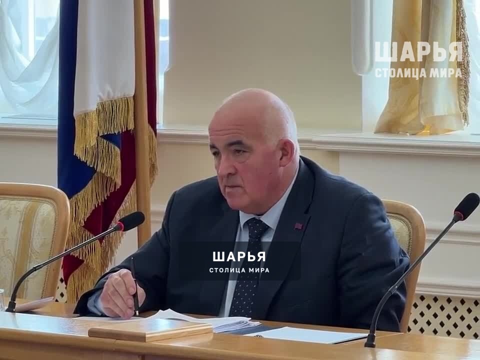 Губернатор поблагодарил руководителя компании, завершившей строительство ледовой арены в Шарье — Шарья