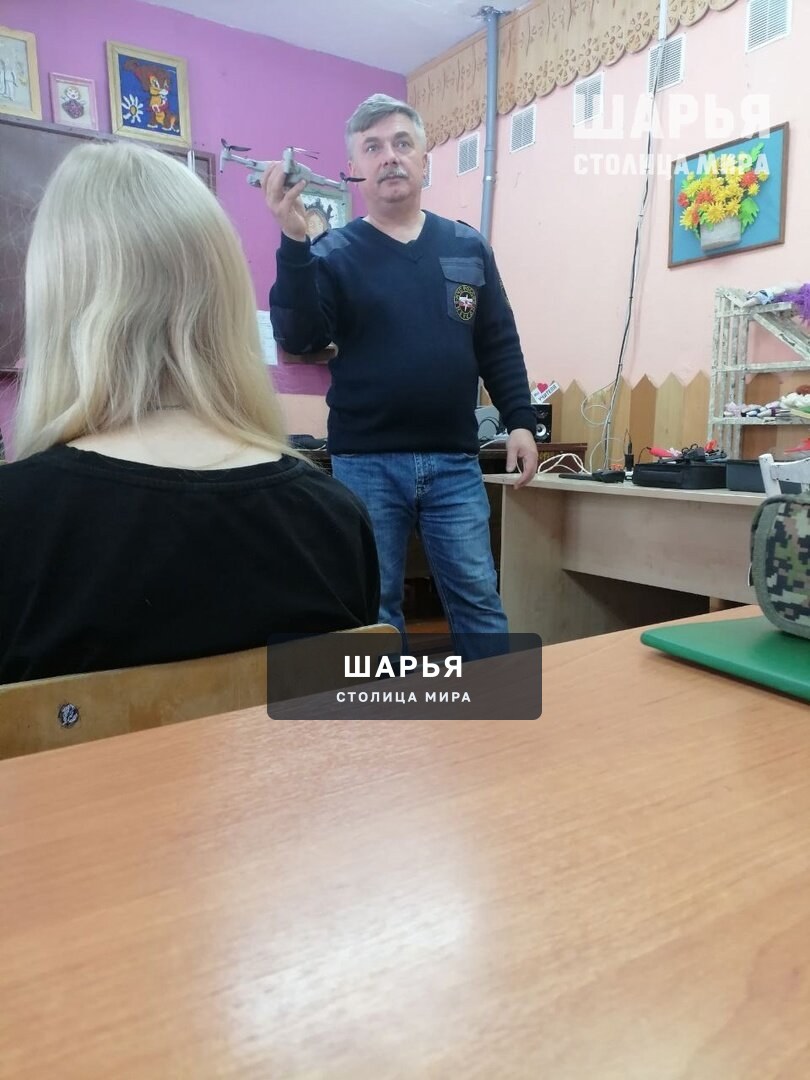 Воспитанники кружка авиамоделистов знакомятся с беспилотными летательными аппаратами — Шарья — фото 2