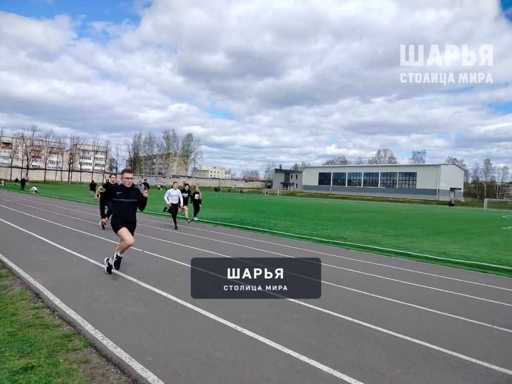 Завершился первый день соревнований Первенства г.о.г. Шарья по легкой атлетике среди учащихся… — фото 9