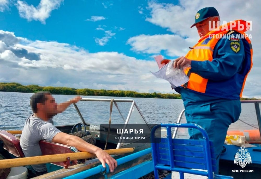 Инспекторы ГИМС продолжают патрулировать акватории рек региона — Шарья — фото 2