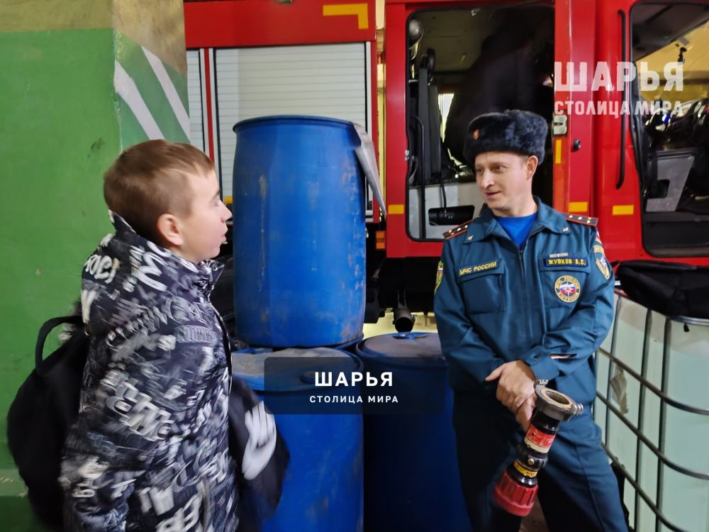 Профориентационная экскурсия в пожарную часть для школьников Шарьи — Шарья — фото 6