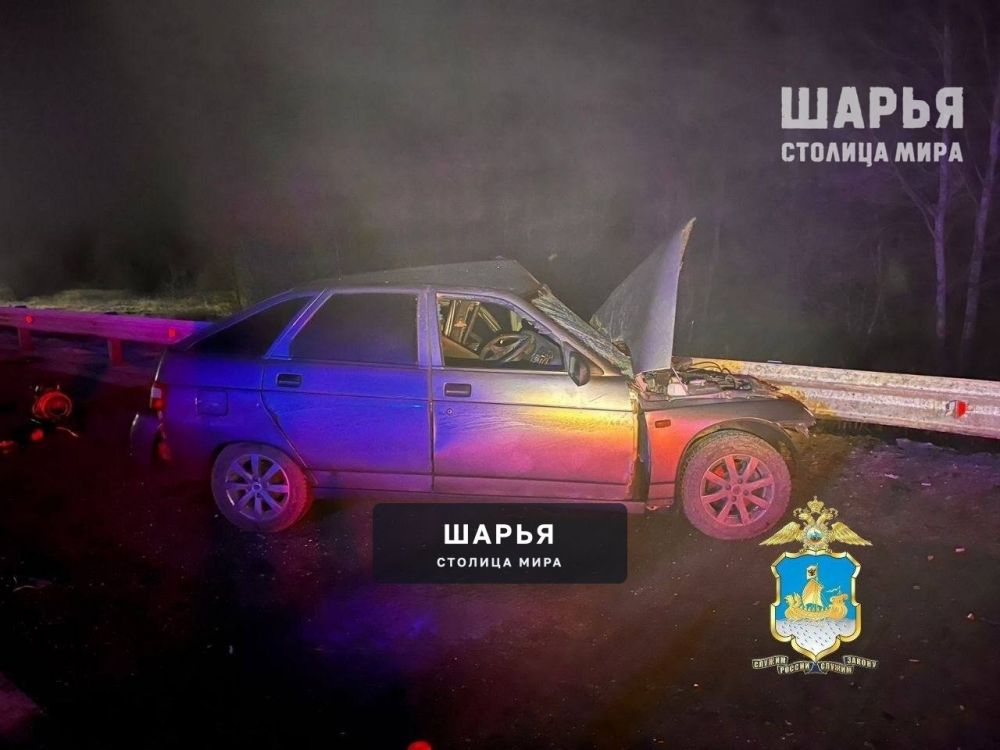 В Судиславском районе автоинспекторы устанавливают обстоятельства ДТП, в результате которого… — Шарья — фото 4