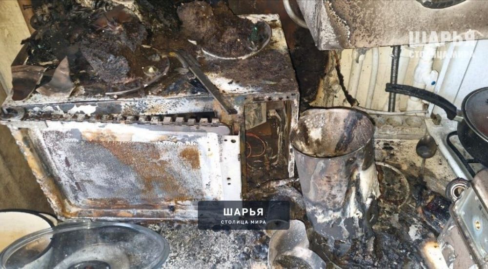 Пожилая женщина едва не сгорела на своей кухне — Шарья