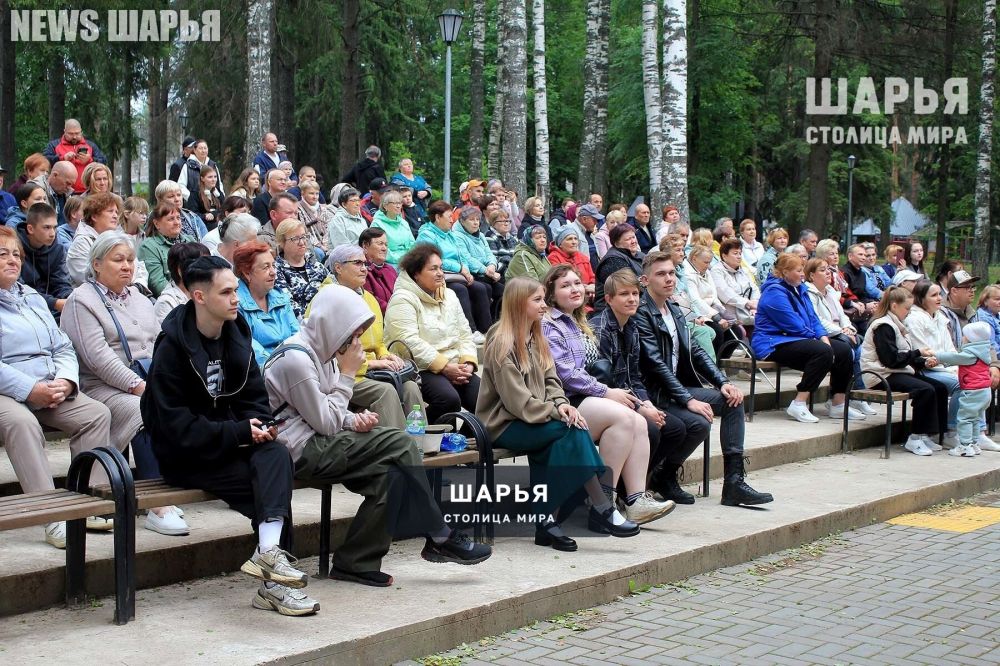 Концерт терапевта-певца состоялся на УРА — Шарья — фото 3