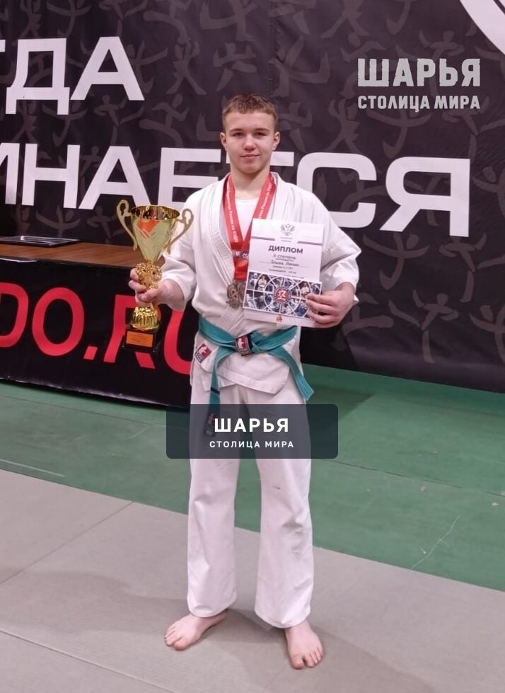 Шарьинский призер Первенства России по кудо получил подарок на Новый год — Шарья