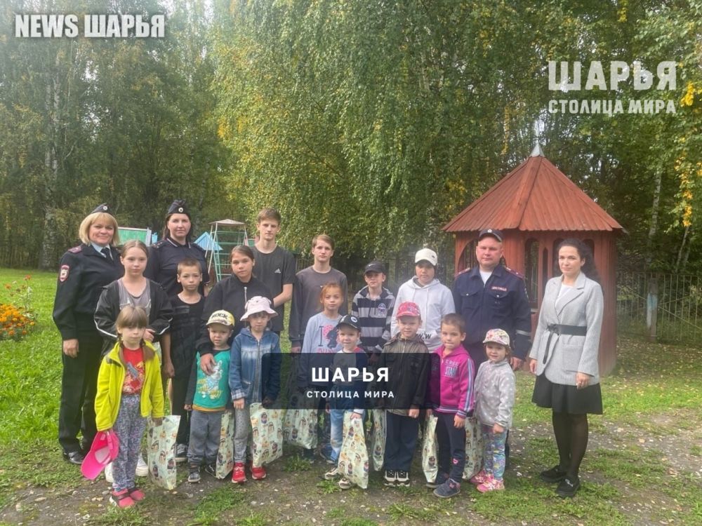 Стражи порядка вручили шарьинским деткам нужные школьные принадлежности — Шарья