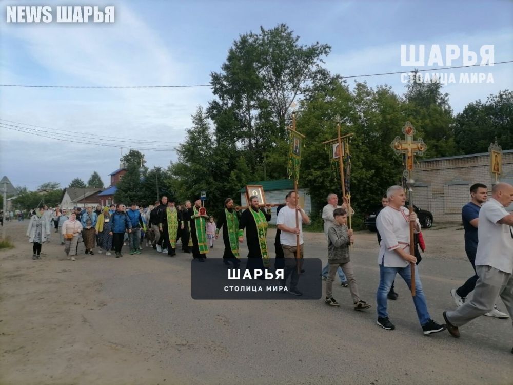 В Шарье состоялся крестный ход в честь прп — Шарья — фото 2