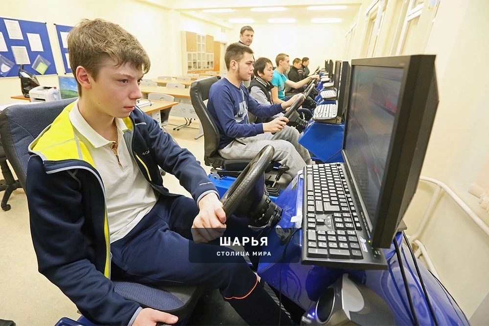 В школы России хотят вернуть преподавание вождения — Шарья