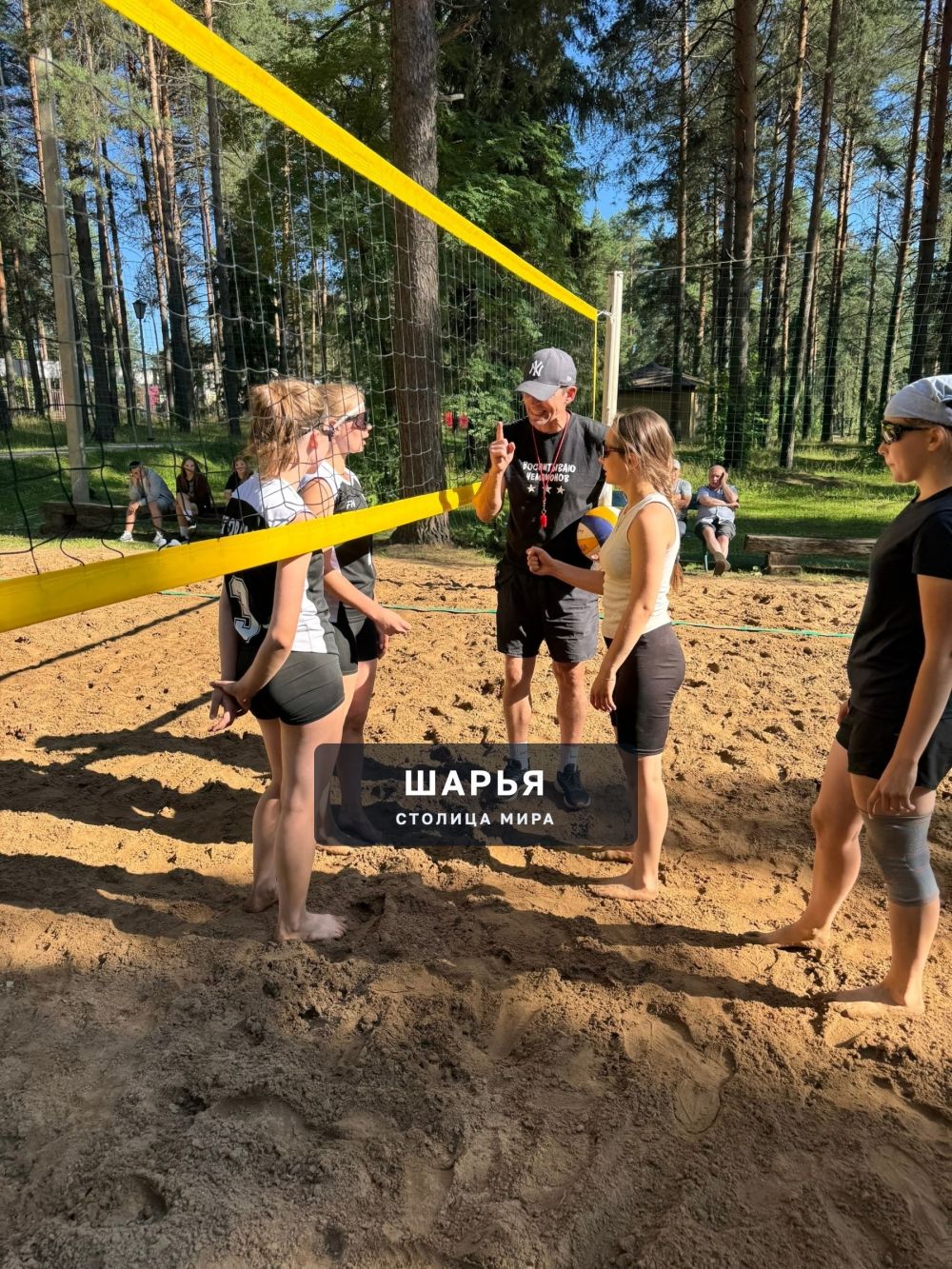 В выходные волейболисты разыграли Кубок Городского парка — Шарья — фото 4