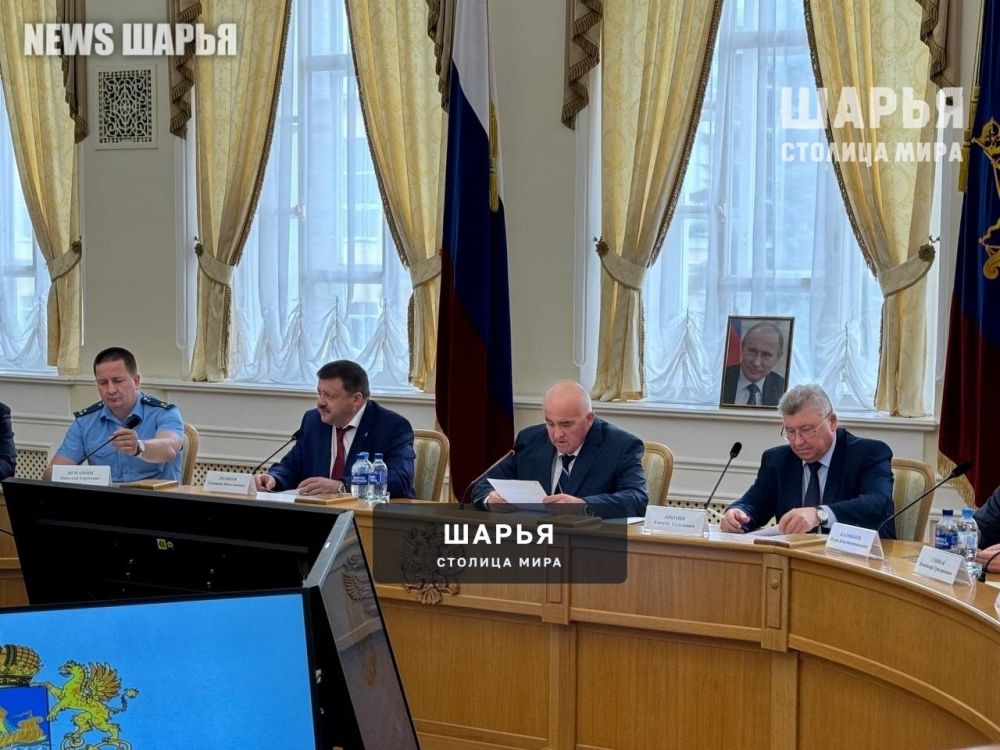 Губернатор провёл еженедельное совещание — Шарья