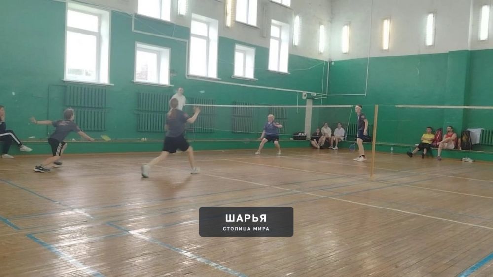 МЕЖРЕГИОНАЛЬНЫЕ СОРЕВНОВАНИЯ ПО БАДМИНТОНУ В ЧЕСТЬ МЕЖДУНАРОДНОГО ОЛИМПИЙСКОГО ДНЯ ПАМЯТИ… — Шарья — фото 6