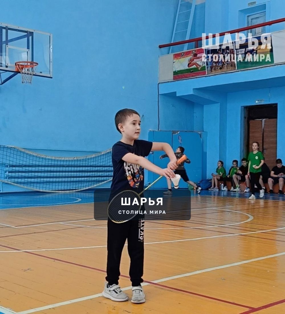 Шарьинские бадминтонисты успешно выступили на межрегиональных соревнованиях — Шарья