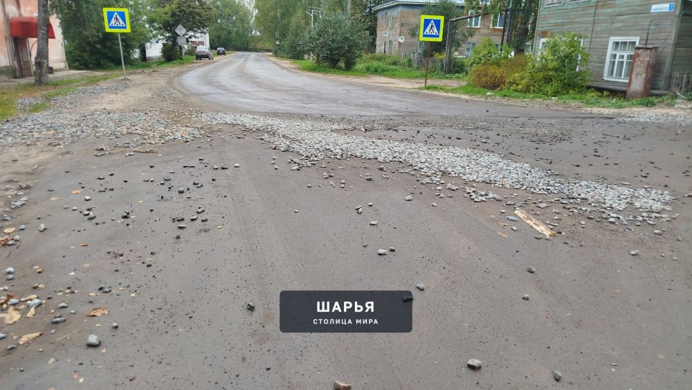 Очень давно хотелось поднять тему, вот по этим крупным камням, находящимся на проезжей части… — Шарья — фото 8