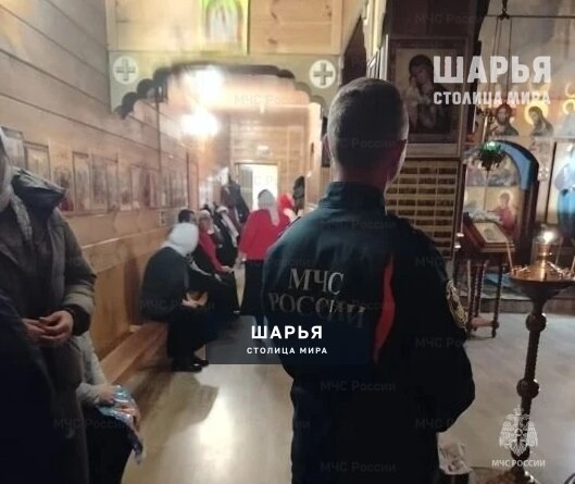 Ночные пасхальные богослужения в Шарье прошли без нарушений требований пожарной безопасности — Шарья — фото 2