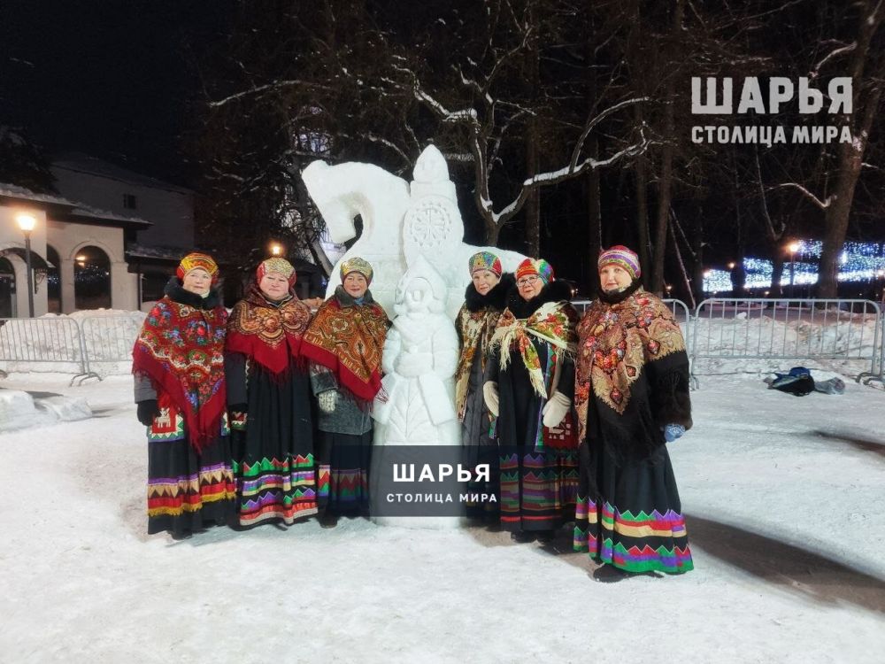 Шарьинцы стали серебряными призёрами фестиваля снежно-ледовых скульптур в Костроме — Шарья — фото 4