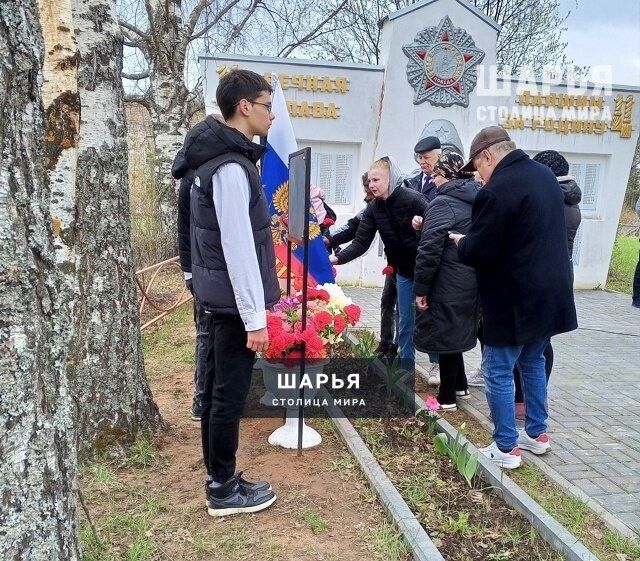 В Конево появились две новые Мемориальные доски — Шарья — фото 3