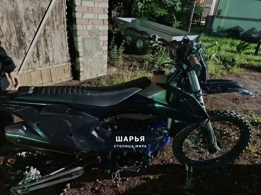 Шарьинский подросток на питбайке травмировал несовершеннолетнего пешехода — Шарья — фото 1