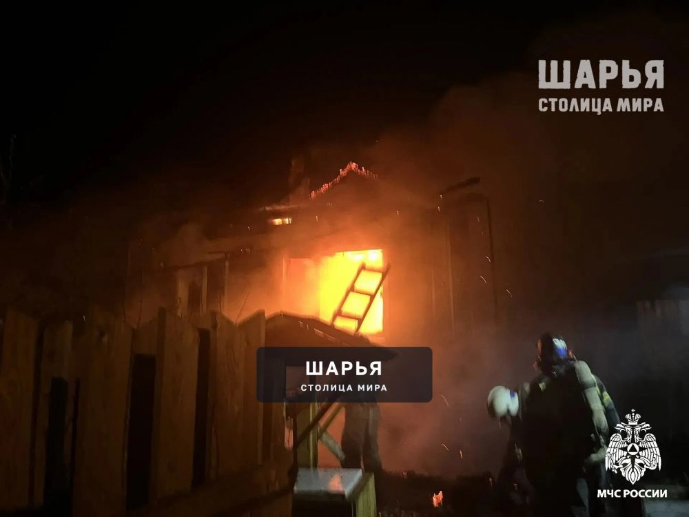 В Шарье сгорел дом многодетной семьи — Шарья — фото 2