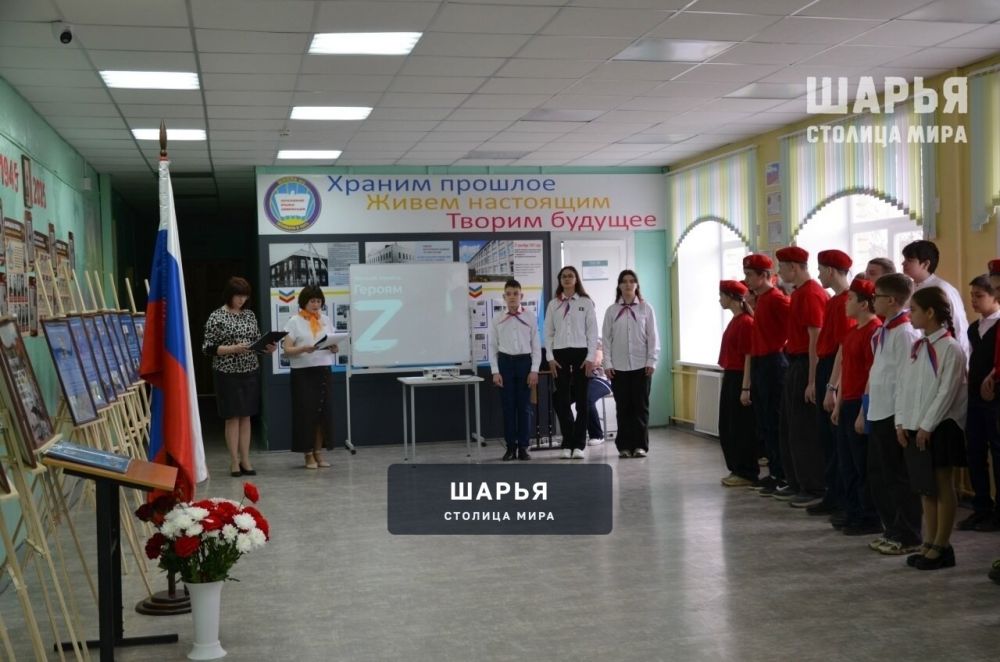 «Линейка памяти» прошла в шарьинской школе — Шарья — фото 2