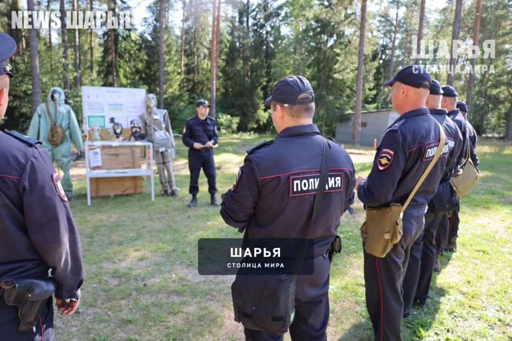 Полицейские усовершенствовали навыки обращения с оружием и знания новых технологий — Шарья — фото 4